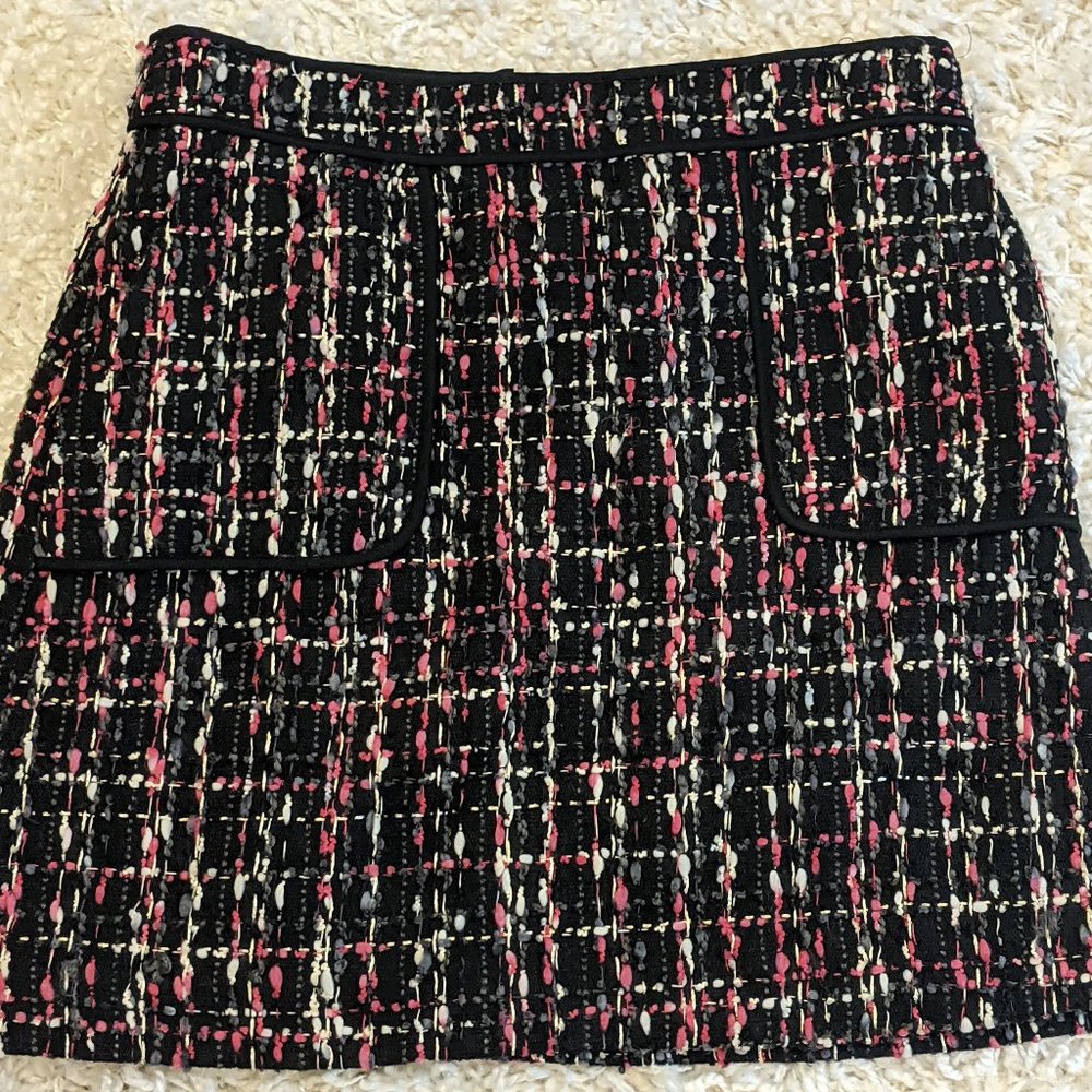 •LOFT• NWT Tweed Pocket Shift Skirt Size 6 Pink, Black and White
